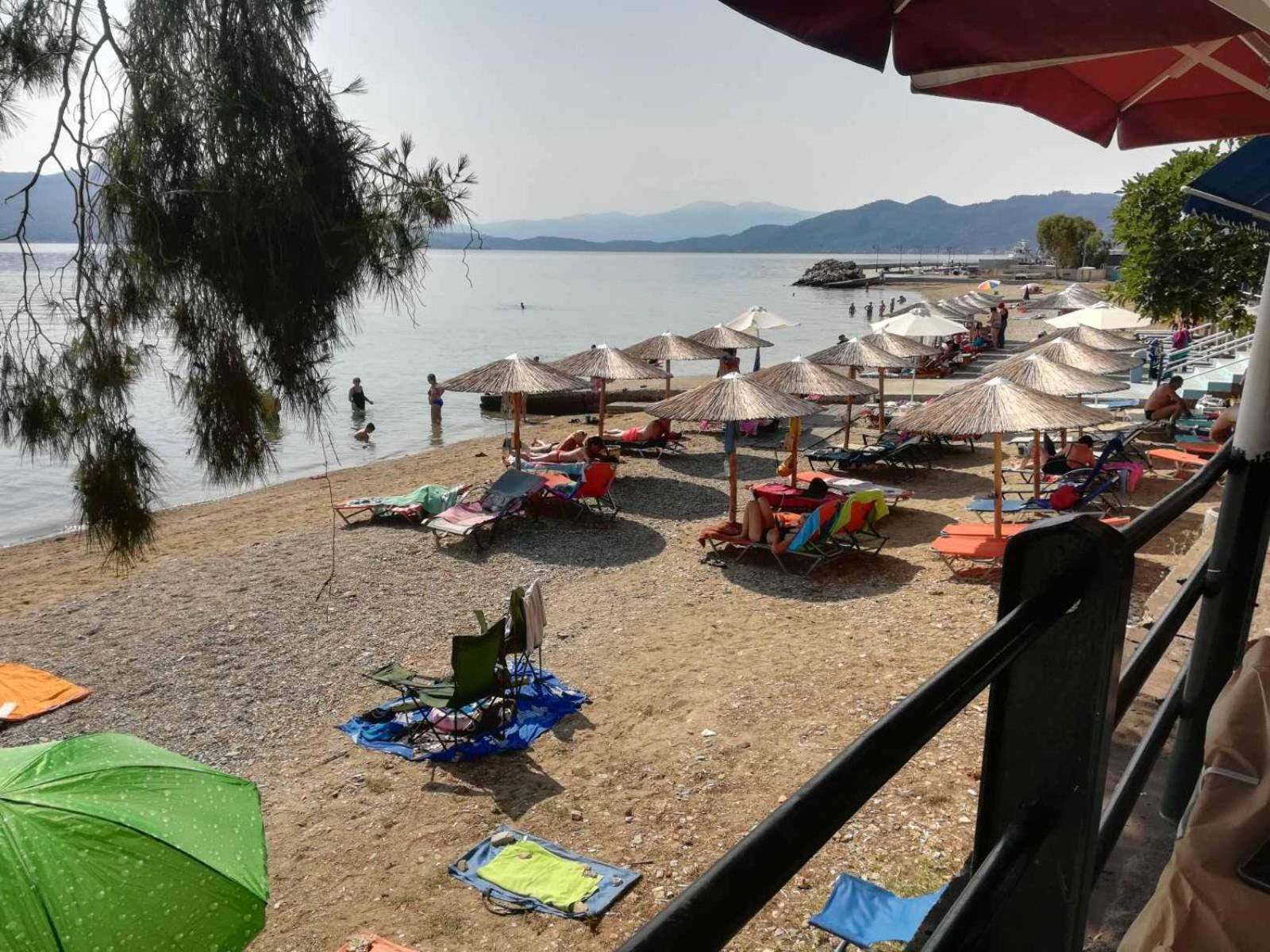 Modern Studio By The Sea Loutra Edipsou  Exterior photo
